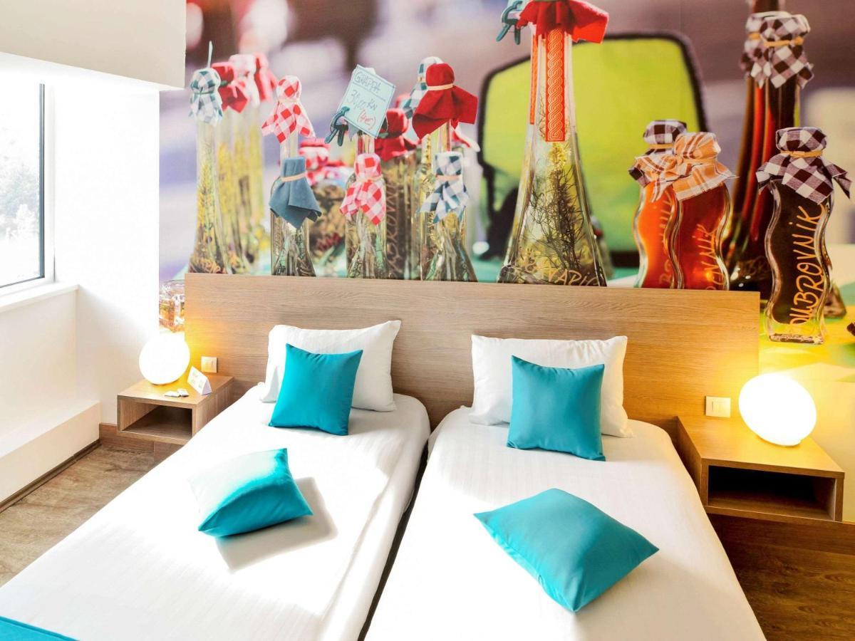 Hotel Ibis Styles Skopje Extérieur photo